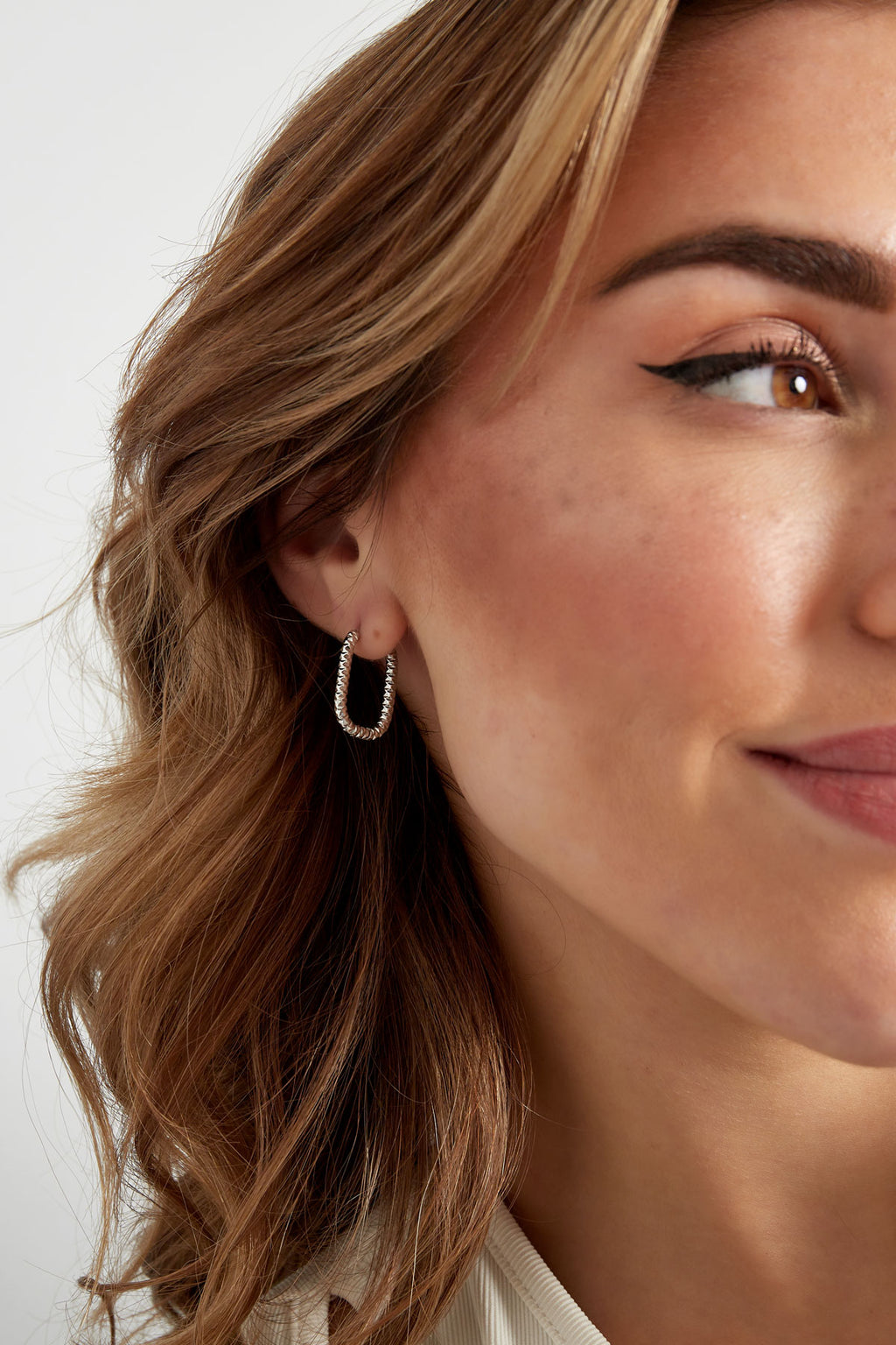 Boucles d'oreilles côtelées allongées - doré