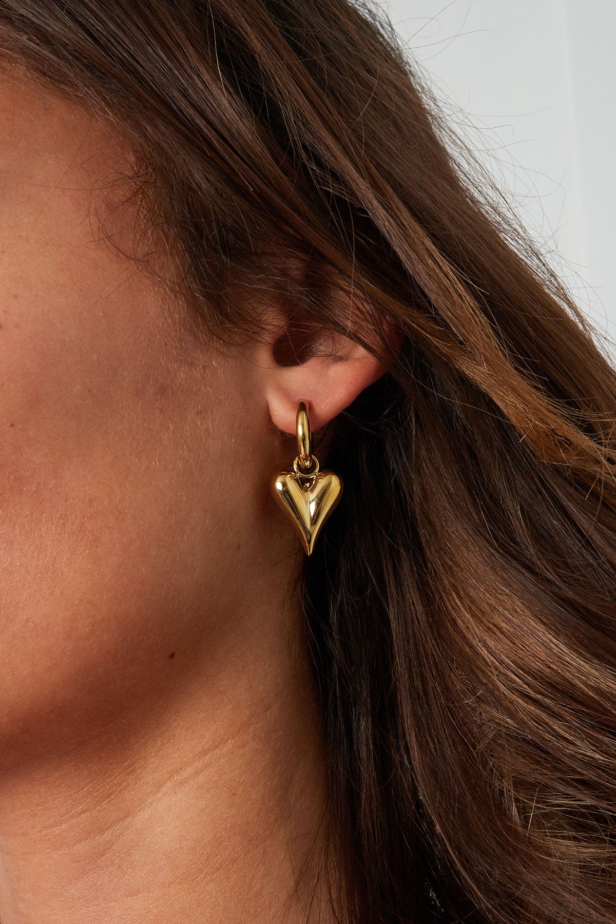 Boucles d'oreilles avec pendentifs coeur medium - doré