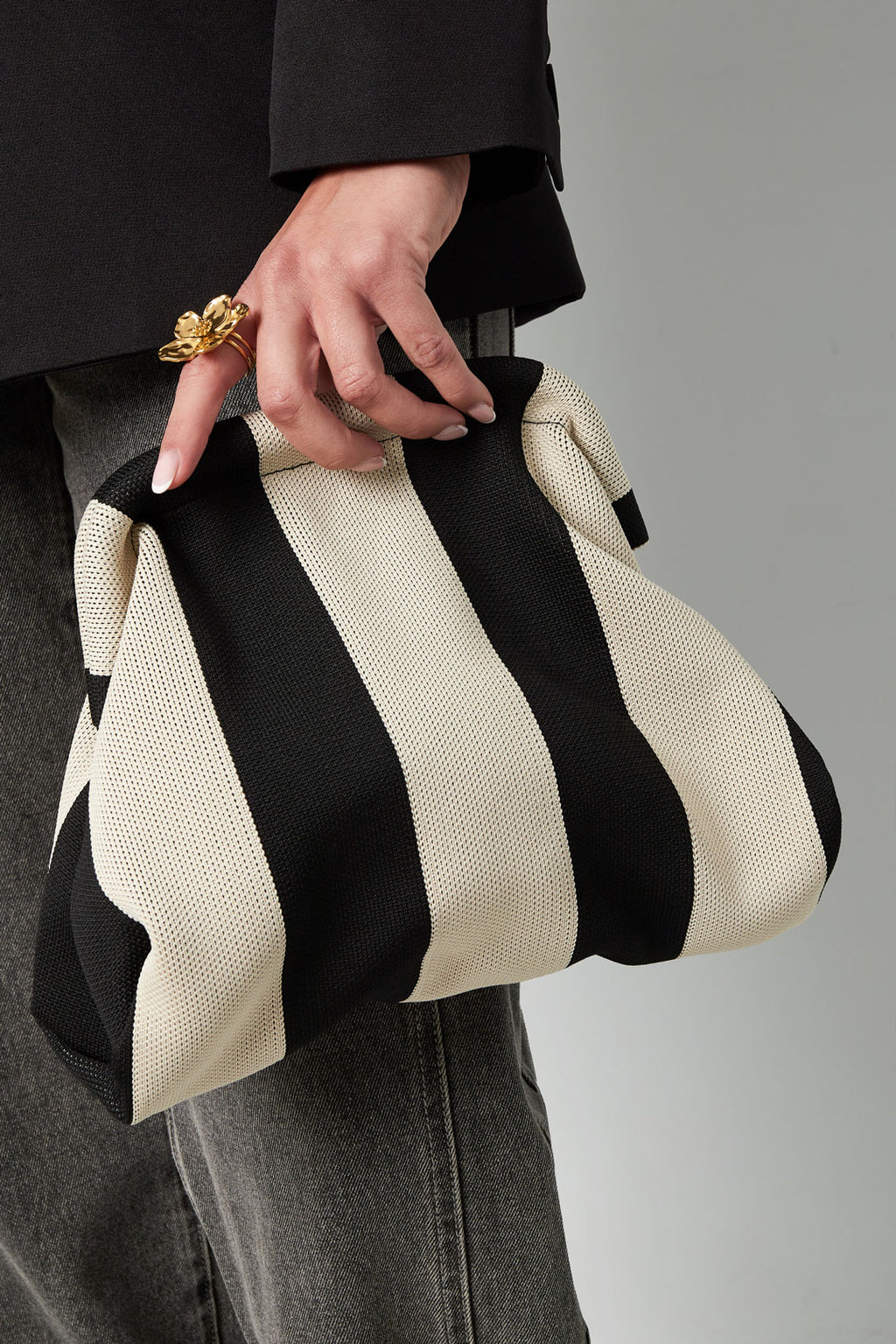 Pochette de plage rayée