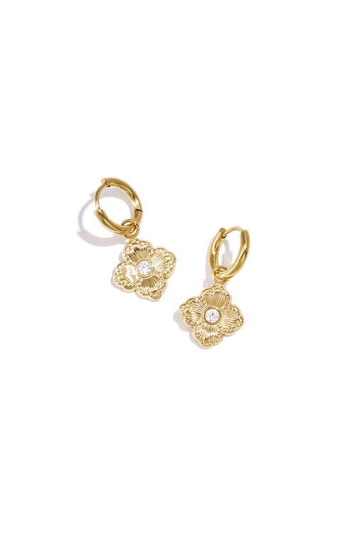 Boucles d'oreilles ornées d'un élégant trèfle et de pierres