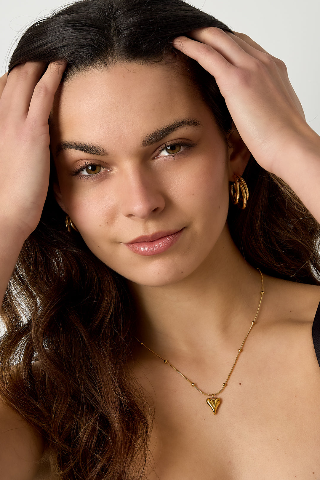 Collier petite boule avec coeur - doré